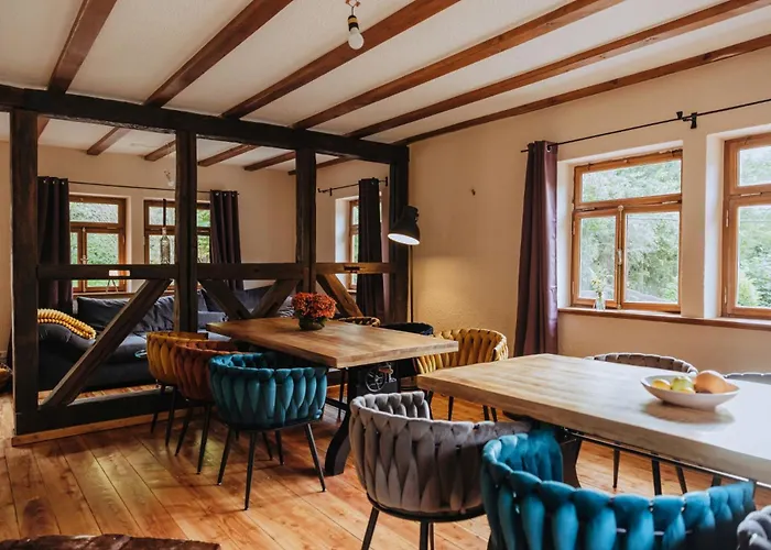 Ausserhalb2 - Wassermuehle Nyaraló Weisel